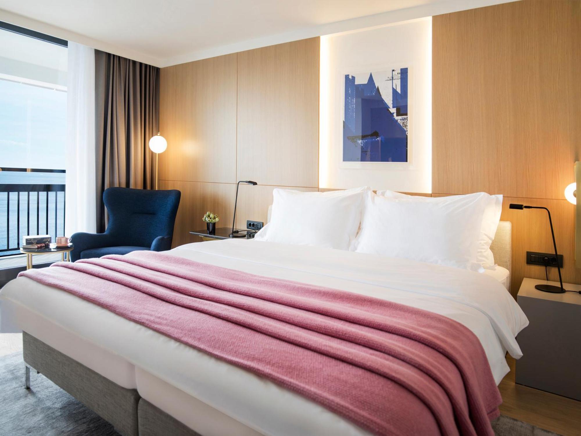 Offre Nouvel An - Chambre Deluxe avec Balcon - Vue sur Mer - Dîner de Réveillon du Nouvel An Inclus